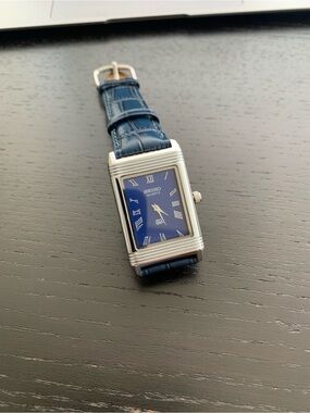 Vintage Seiko Reverso Frame Tank watch Blue dial Silver bezel